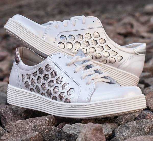 Białe sneakersy damskie CLAUDIA