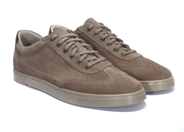 Brązowe półbuty męskie 7508