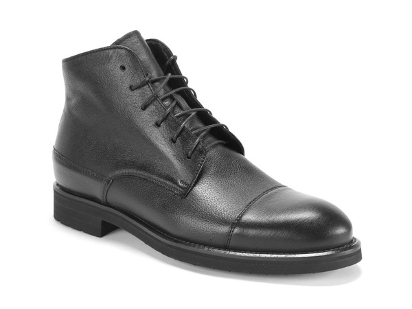 Czarne trzewiki ENZO